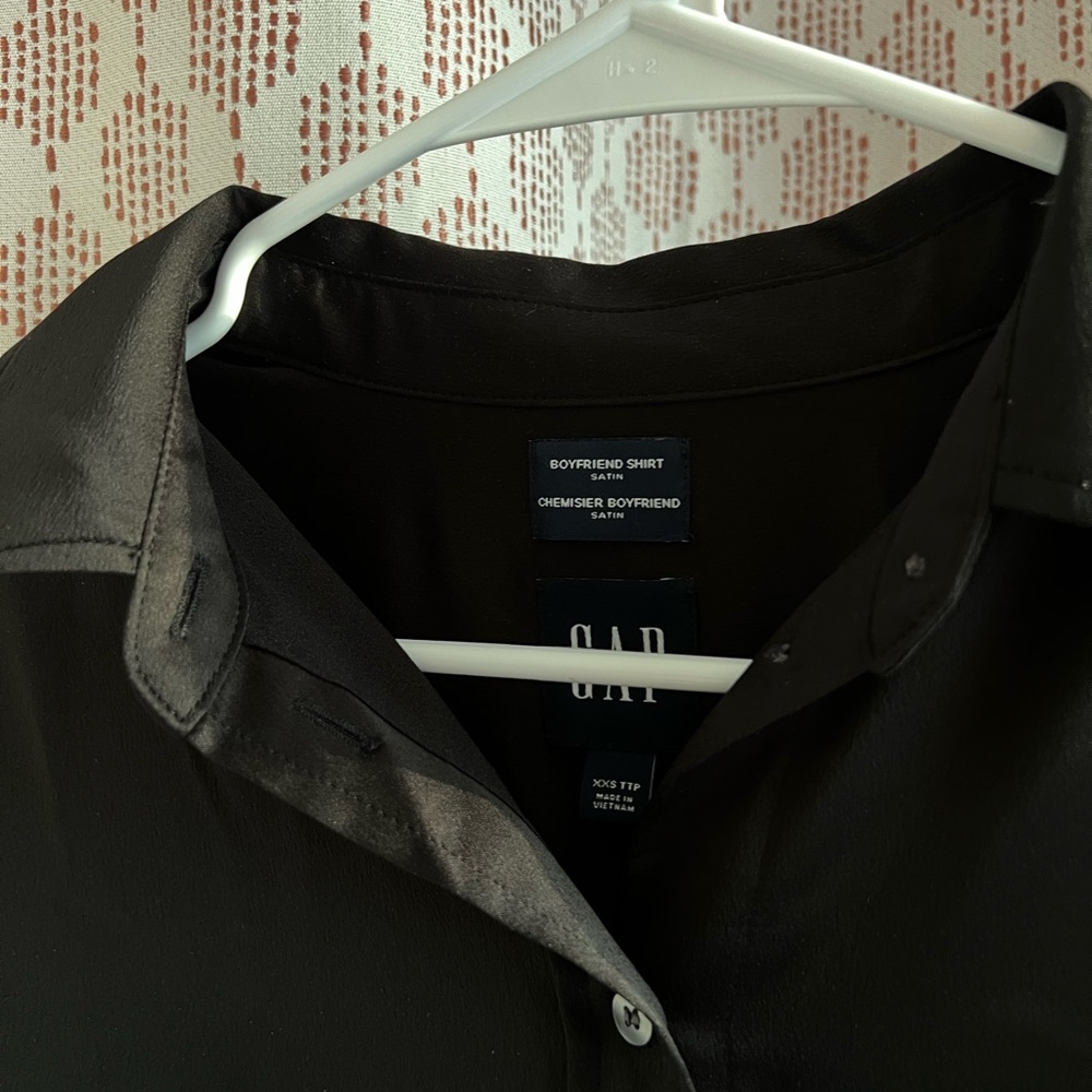 GAP Satin Black Shirt